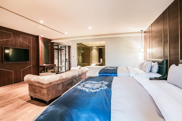 Imagen de la habitación del Hotel Saint Art Hotel. Foto 4