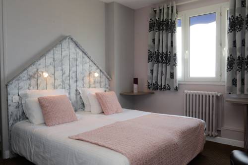 Imagen de la habitación del Hotel Saint Aubin. Foto 5