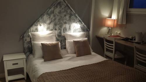 Imagen de la habitación del Hotel Saint Aubin. Foto 6