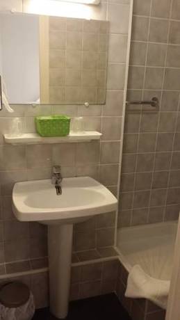 Imagen de la habitación del Hotel Saint Aubin. Foto 8