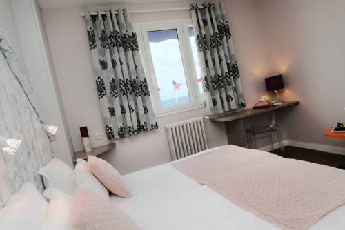 Imagen de la habitación del Hotel Saint Aubin. Foto 13