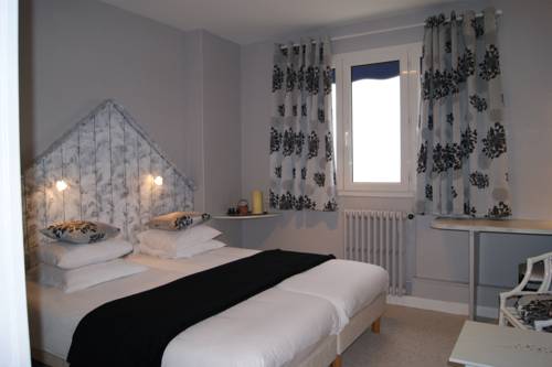 Imagen de la habitación del Hotel Saint Aubin. Foto 16