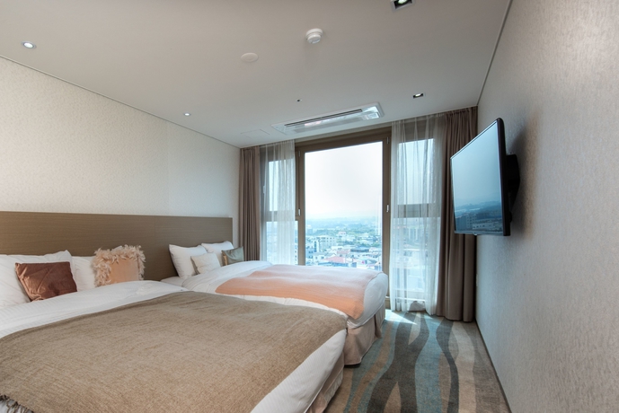 Imagen de la habitación del Hotel Saint Beach. Foto 13