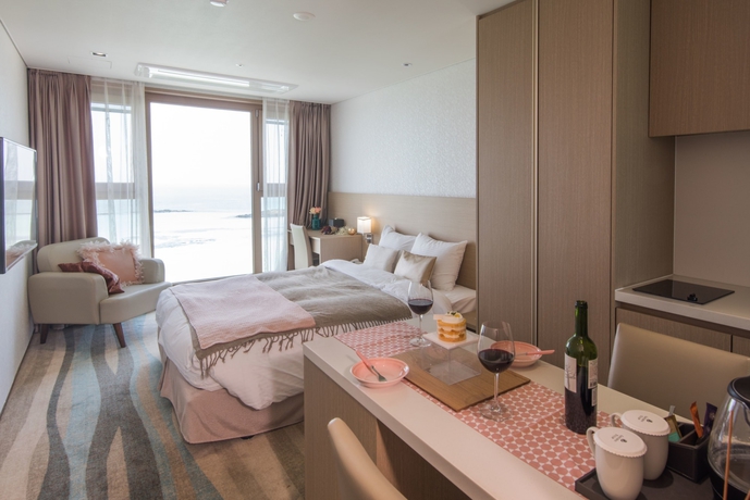 Imagen de la habitación del Hotel Saint Beach. Foto 14