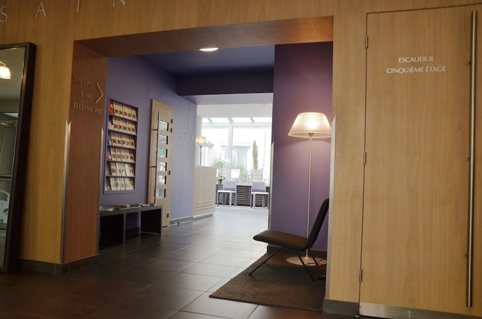 Imagen de los interiores del Hotel Saint Charles. Foto 19