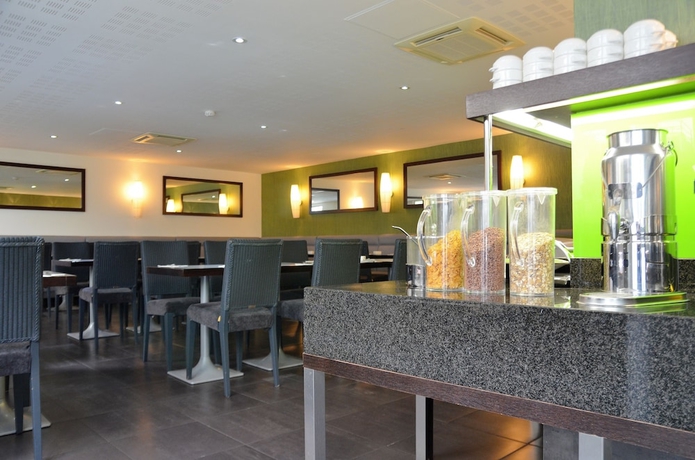 Imagen del bar/restaurante del Hotel Saint Charles. Foto 2