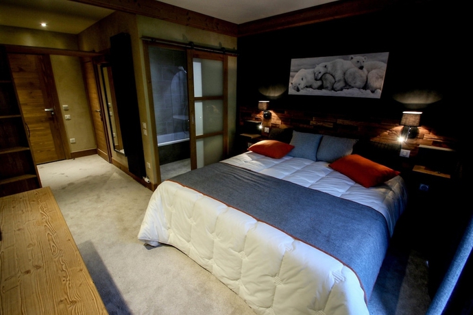 Imagen de la habitación del Hotel Saint Charles and Spa. Foto 11