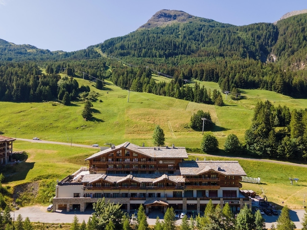 Imagen general del Hotel Saint Charles and Spa. Foto 1