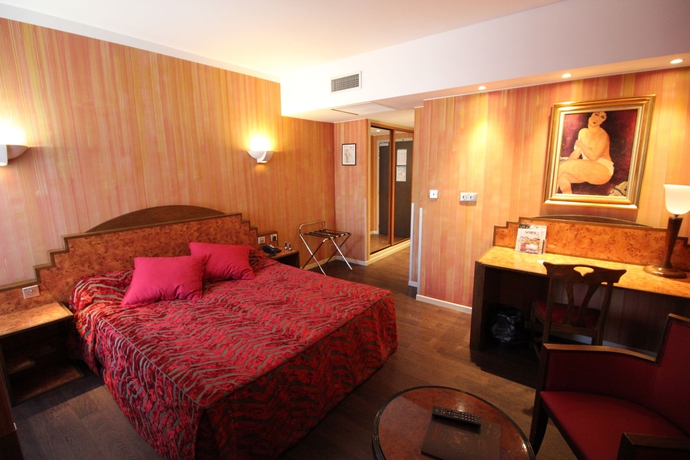 Imagen de la habitación del Hotel Saint Christophe, Aix en Provence. Foto 11