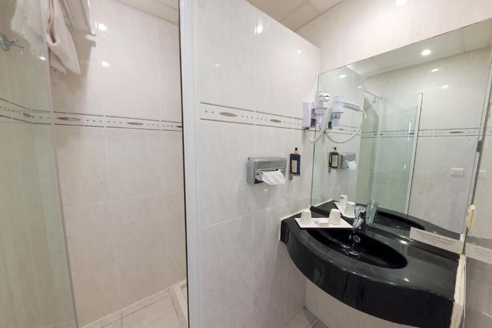 Imagen de la habitación del Hotel Saint Christophe, Calvi. Foto 5