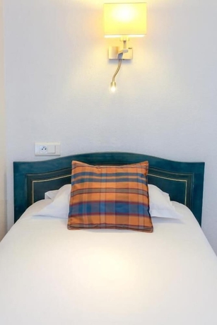 Imagen de la habitación del Hotel Saint Christophe, Calvi. Foto 15