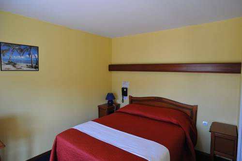 Imagen de la habitación del Hotel Saint Christophe, &Eacute;tretat. Foto 9