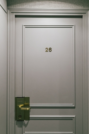 Imagen de los interiores del Hotel Saint Christophe, París. Foto 13