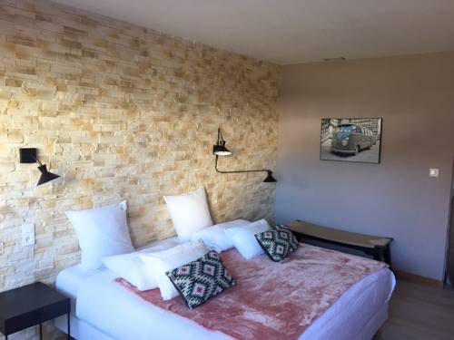 Imagen de la habitación del Hotel Saint Clair, La Grande Motte. Foto 10