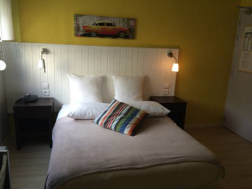 Imagen de la habitación del Hotel Saint Clair, La Grande Motte. Foto 14