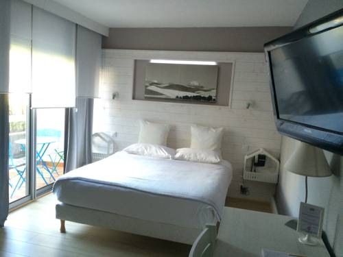 Imagen de la habitación del Hotel Saint Clair, La Grande Motte. Foto 15