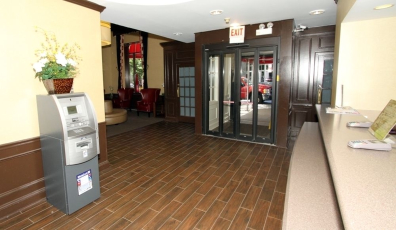 Imagen de los interiores del Hotel Saint Clair- Magnificent Mile. Foto 15