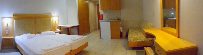 Imagen de la habitación del Hotel Saint Constantin. Foto 6