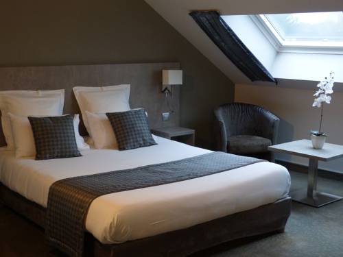 Imagen de la habitación del Hotel Saint Daniel, P&eacute;ruwelz. Foto 5