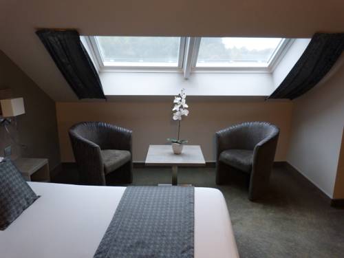 Imagen de la habitación del Hotel Saint Daniel, P&eacute;ruwelz. Foto 7