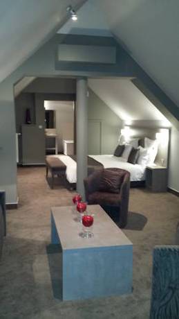 Imagen de la habitación del Hotel Saint Daniel, P&eacute;ruwelz. Foto 9