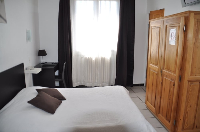 Imagen de la habitación del Hotel Saint George Avignon. Foto 12