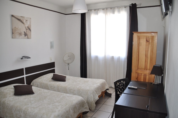 Imagen de la habitación del Hotel Saint George Avignon. Foto 13
