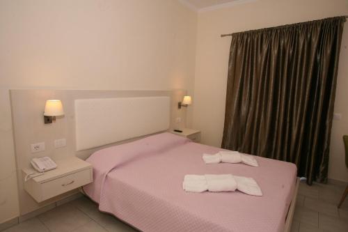 Imagen general del Hotel Saint George Palace, Agios Georgios Pagon. Foto 3