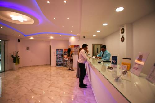 Imagen general del Hotel Saint George Palace, Agios Georgios Pagon. Foto 6