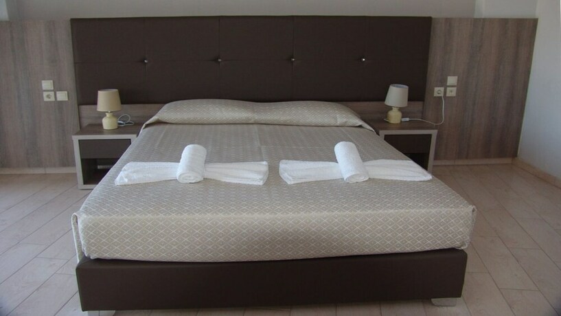Imagen de la habitación del Hotel Saint George Resort. Foto 25