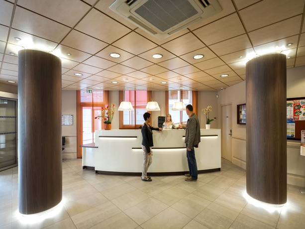 Imagen de los interiores del Hotel Saint Georges, Lourdes. Foto 14