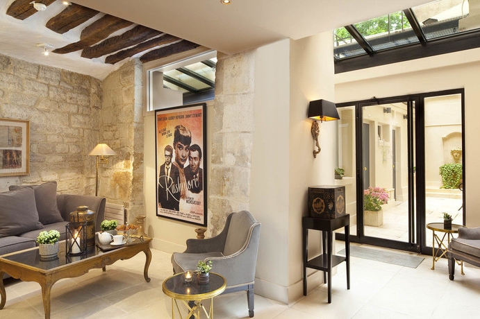 Imagen de los interiores del Hotel Saint Germain. Foto 15