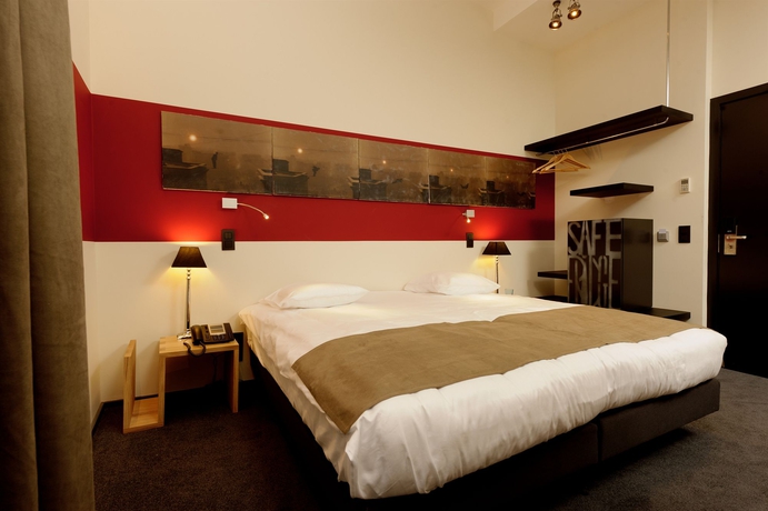 Imagen de la habitación del Hotel Saint Gery Boutique. Foto 10