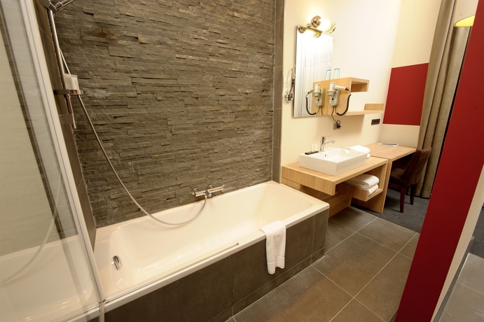 Imagen de la habitación del Hotel Saint Gery Boutique. Foto 13