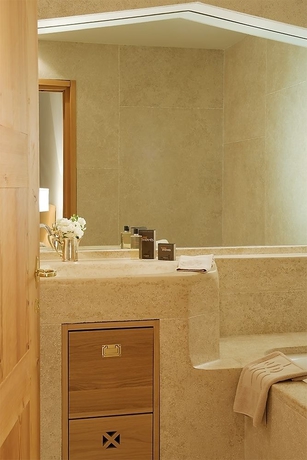 Imagen de la habitación del Hotel Saint Hubertus Resort. Foto 15