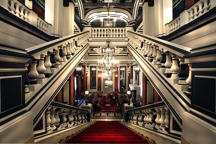 Imagen de los interiores del Hotel Saint James Paris. Foto 19