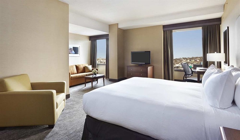 Imagen de la habitación del Hotel Saint John Harbourfront. Foto 4