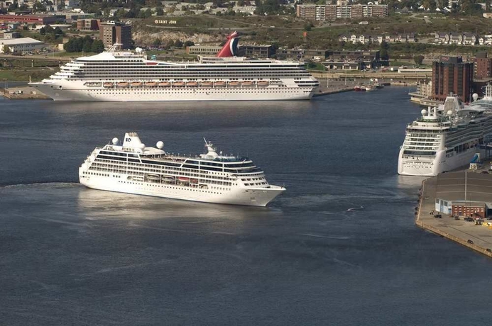 Imagen de los exteriores del Hotel Saint John Harbourfront. Foto 8