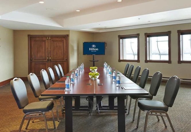 Imagen de los interiores del Hotel Saint John Harbourfront. Foto 16