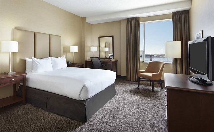 Imagen de la habitación del Hotel Saint John Harbourfront. Foto 7