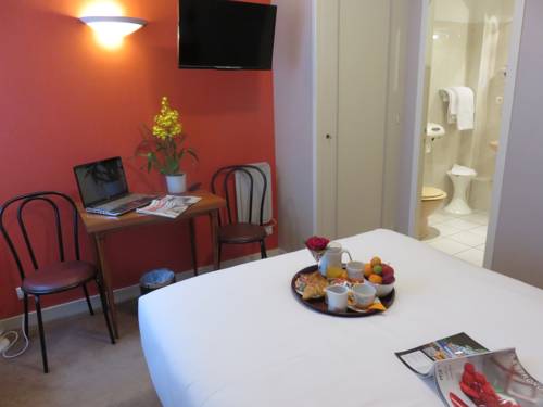 Imagen general del Hotel Saint Julien, Angers. Foto 1