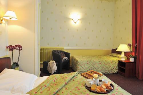 Imagen de la habitación del Hotel Saint Julien. Foto 3