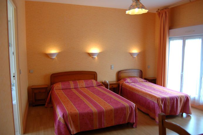 Imagen general del Hotel Saint Louis, Châteaudun. Foto 3