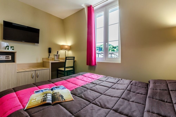 Imagen de la habitación del Hotel Saint Louis De France. Foto 12