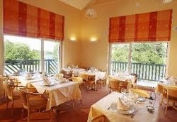 Imagen del bar/restaurante del Hotel Saint Malo Golf & Country Club. Foto 2