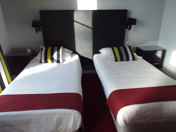 Imagen de la habitación del Hotel Saint Martin. Foto 6