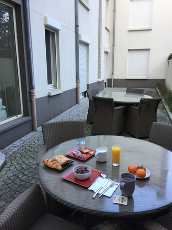 Imagen general del Hotel Saint Martin, ORLEANS. Foto 1
