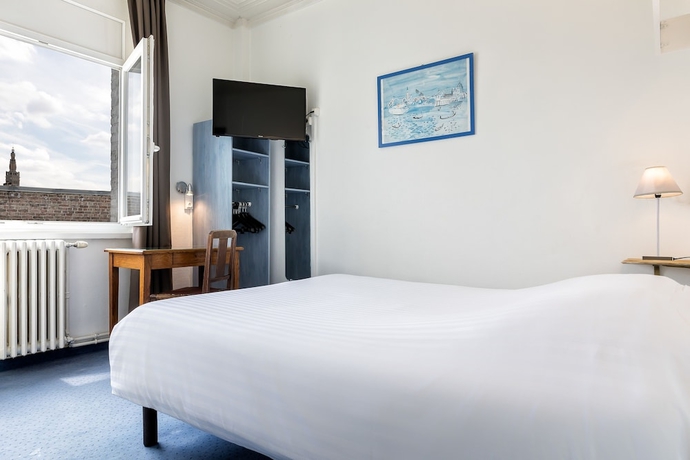 Imagen de la habitación del Hotel Saint Maurice. Foto 2