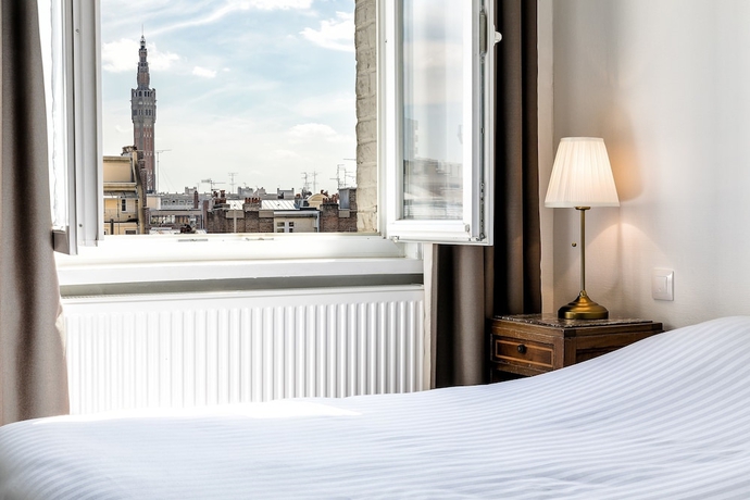 Imagen de la habitación del Hotel Saint Maurice. Foto 12