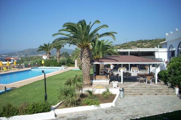 Imagen general del Hotel Saint Nicholas, Samos. Foto 5